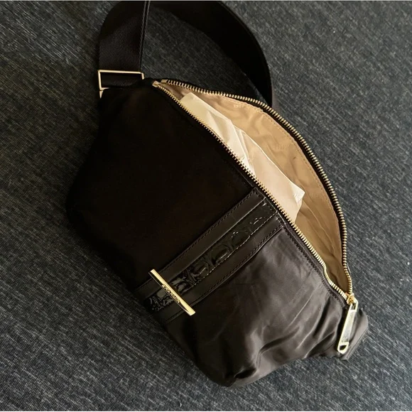 Harker - Picture 4 of 8